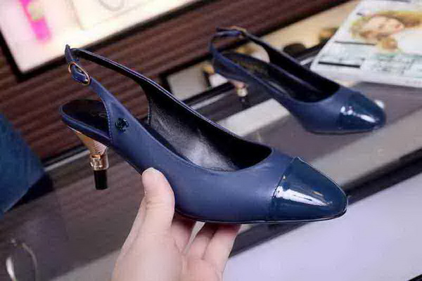 CHANEL slingback Women--018